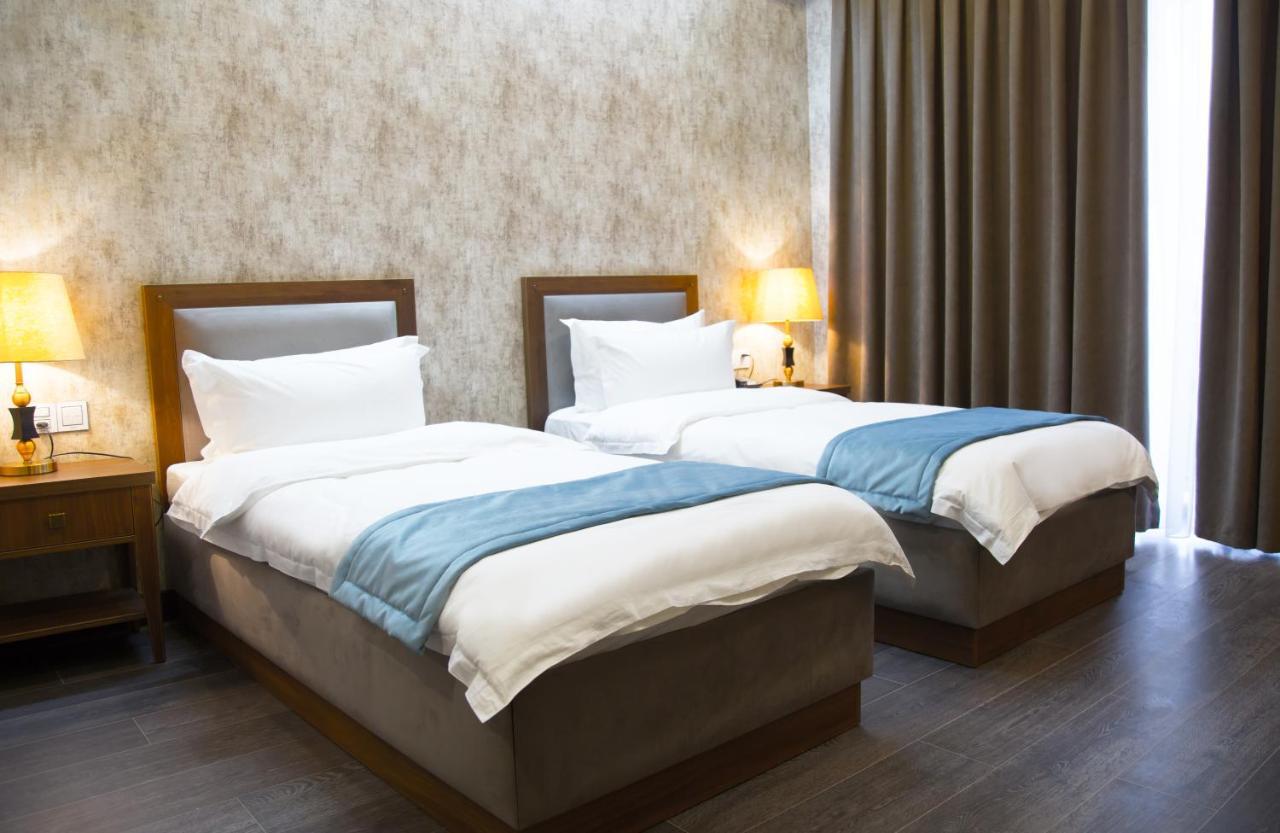 Macara Sheki City Hotel Eksteriør billede