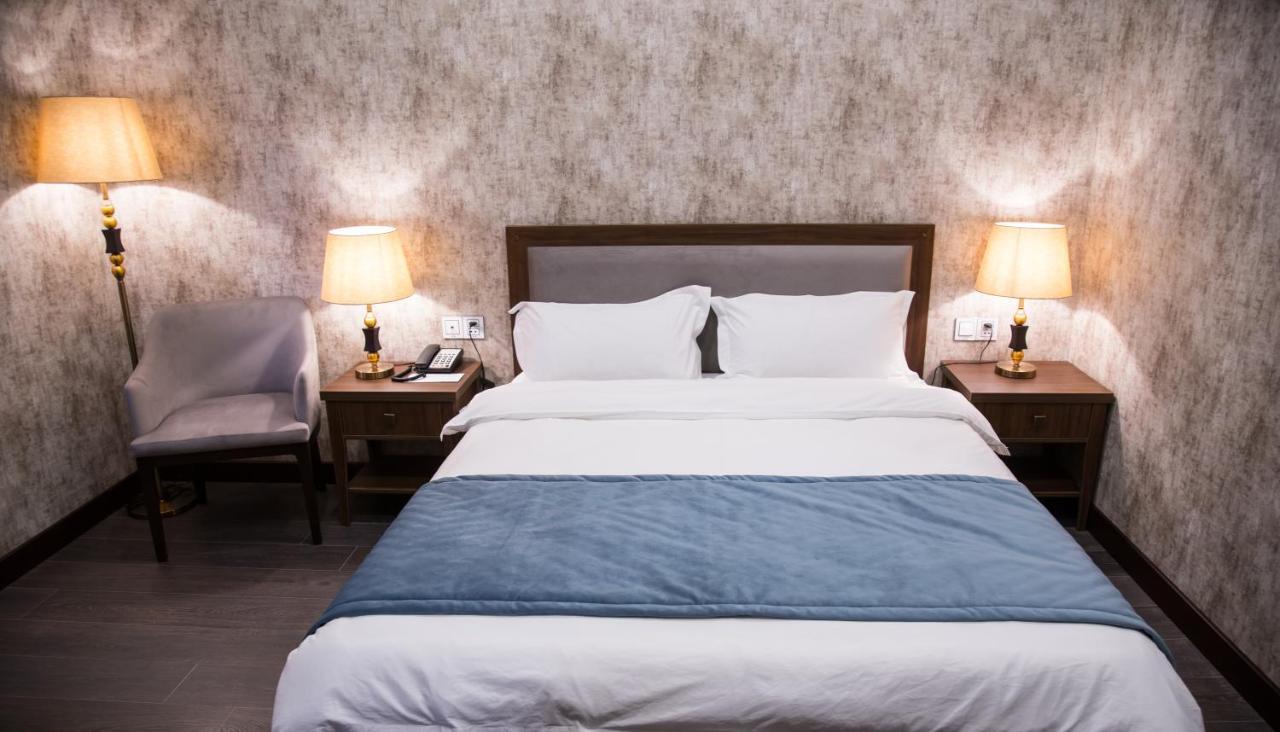 Macara Sheki City Hotel Eksteriør billede